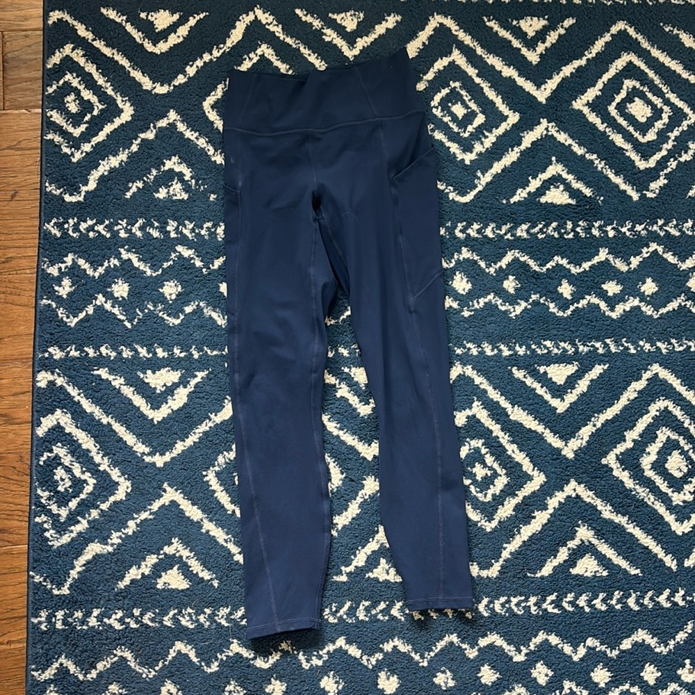 Fabletics Women’s Leggings Navy Blue Size XS with pockets